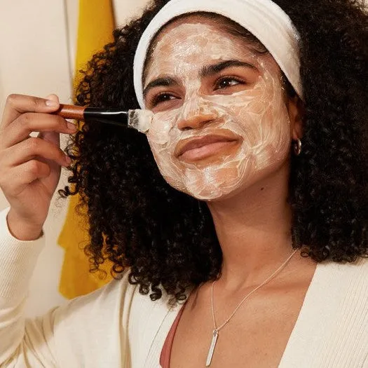 Mediterranean Almond Milk with Oats Instant Soothing Mask The Body Shop